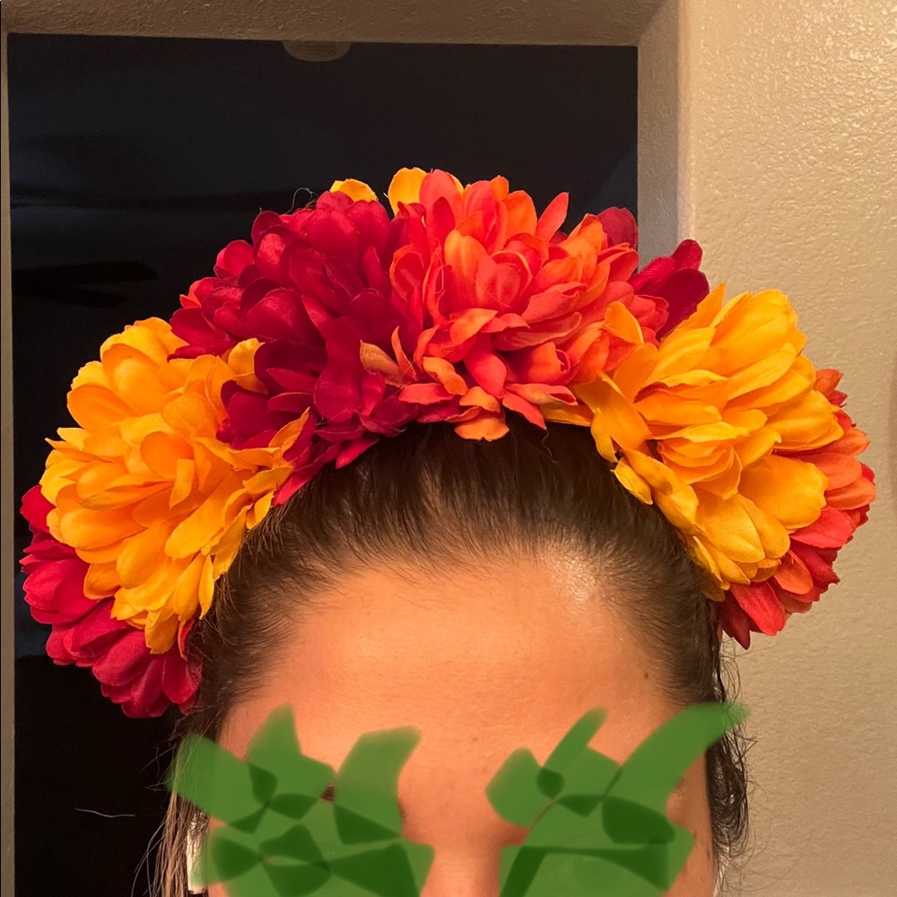 Frida Flower Crown 
Wore this once for Halloween